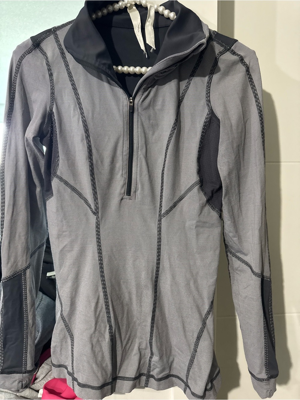 RARE Lululemon Mind Over Matter Pullover Sz 4 In Hyper Stripe